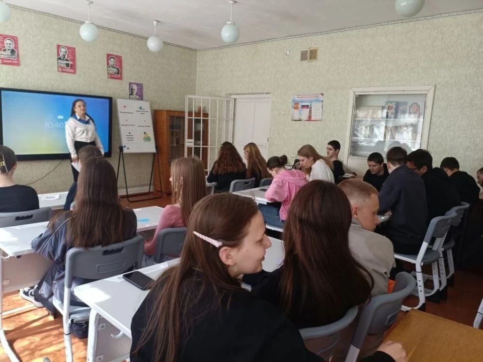 «Путь к профессии: первые шаги»: профориентационное мероприятие для учащихся «Путь к профессии: первые шаги»: профориентационное мероприятие для учащихся