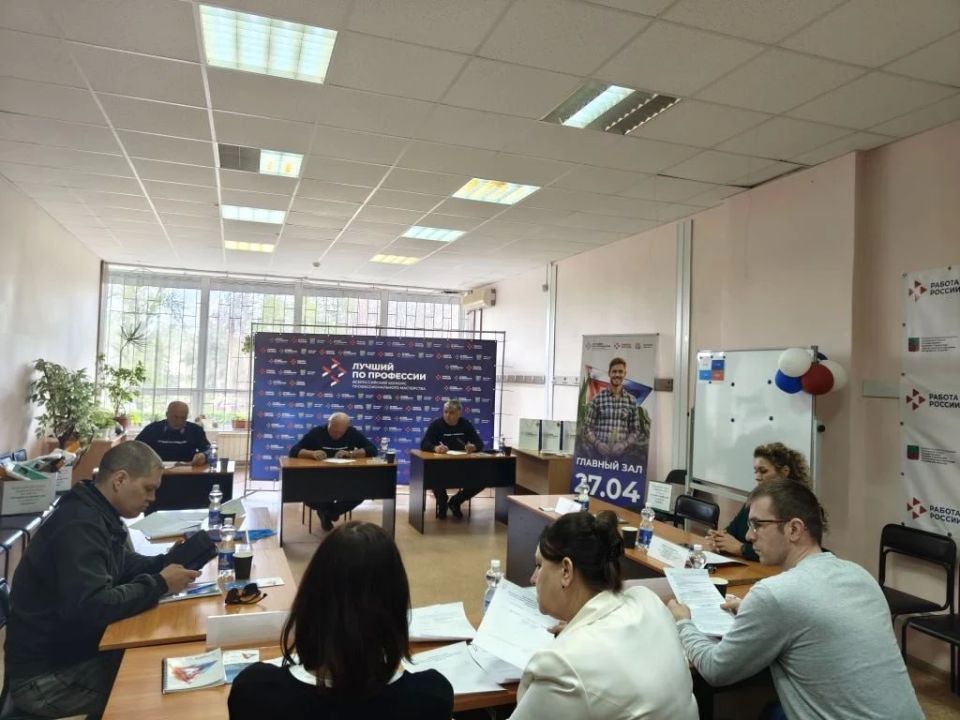 В Запорожской области выбрали лучшего агронома: состоялся региональный этап Всероссийского конкурса «Лучший по профессии» в номинации «Агроном» В Запорожской области выбрали лучшего агронома: состоялся региональный этап Всероссийского конкурса «Лучший по профессии» в номинации «Агроном»