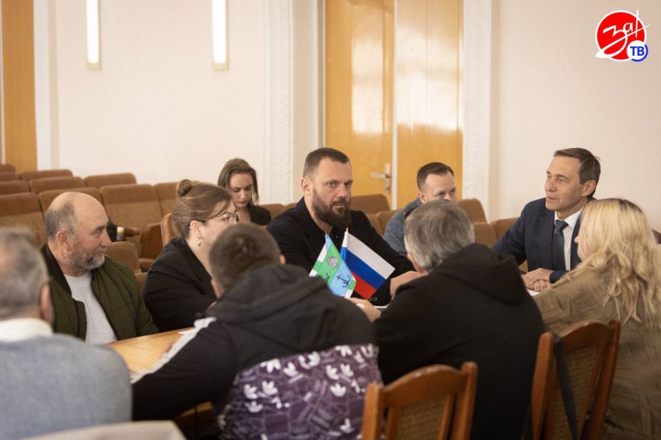 Алексей Тихомиров посетил Бердянск с рабочим визитом Алексей Тихомиров посетил Бердянск с рабочим визитом