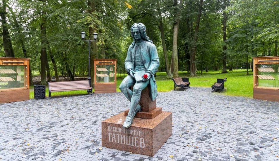 29 апреля. 1507. Поход Василия III на Литву – поддержать Глинского в воссоздании княжества Русского со столицей в Киеве 1686, 340 лет назад 29 апреля. 1507. Поход Василия III на Литву – поддержать Глинского в воссоздании княжества Русского со столицей в Киеве 1686, 340 лет назад