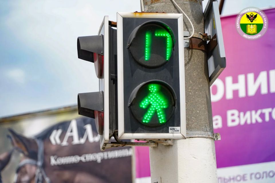 В Мелитополе при отключениях электроэнергии продолжают работать светофоры В Мелитополе при отключениях электроэнергии продолжают работать светофоры