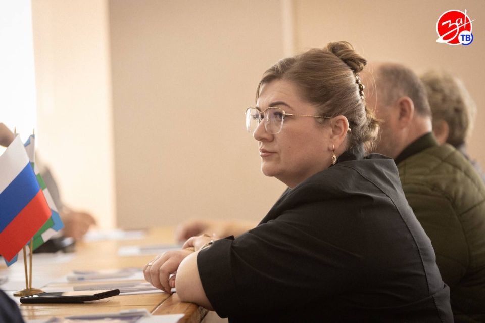 Алексей Тихомиров посетил Бердянск с рабочим визитом Алексей Тихомиров посетил Бердянск с рабочим визитом