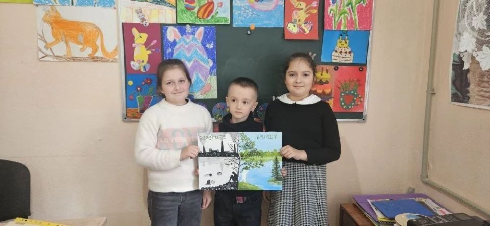 В стенах Днепрорудненской Детской школы искусств состоялось мероприятие «Земля — наш общий дом: сохраним её вместе» В стенах Днепрорудненской Детской школы искусств состоялось мероприятие «Земля — наш общий дом: сохраним её вместе»