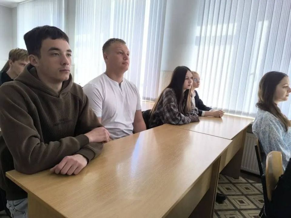 В АГПУ им. П.Д. Осипенко завершился цикл просветительских мероприятий "Как выстраивать общение с представителями различных конфессий?" В АГПУ им. П.Д. Осипенко завершился цикл просветительских мероприятий "Как выстраивать общение с представителями различных конфессий?"