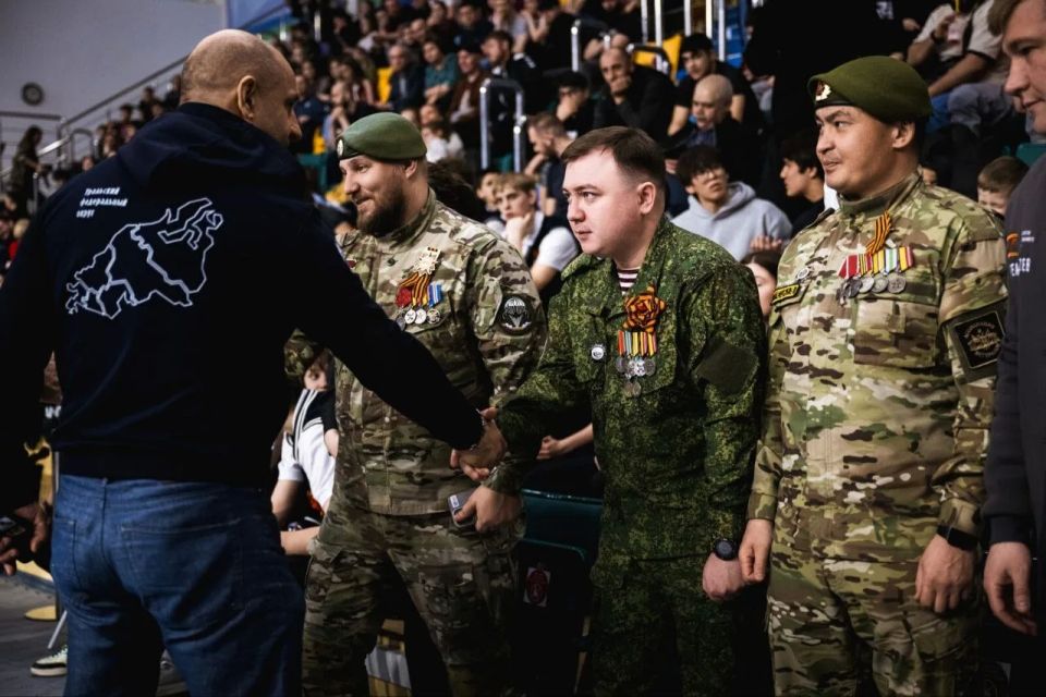 Бердянские спортсмены — призёры турнира по грэпплингу в Ханты-Мансийске Бердянские спортсмены — призёры турнира по грэпплингу в Ханты-Мансийске