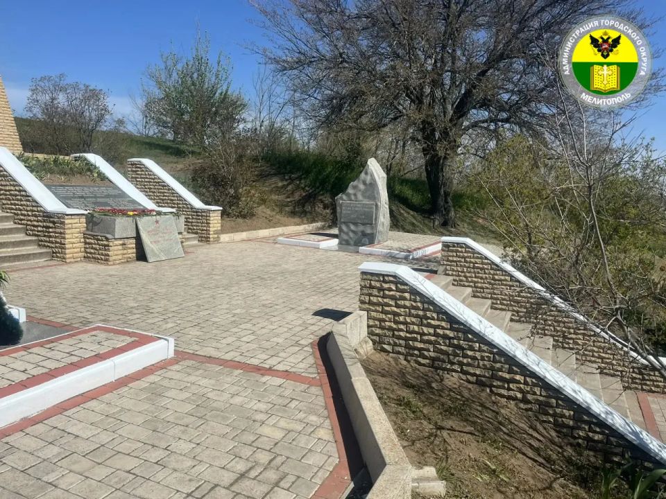 В преддверии 9 мая на мемориальном комплексе "Место прорыва линии Вотан" в селе Мордвиновка прошли работы по благоустройству В преддверии 9 мая на мемориальном комплексе "Место прорыва линии Вотан" в селе Мордвиновка прошли работы по благоустройству