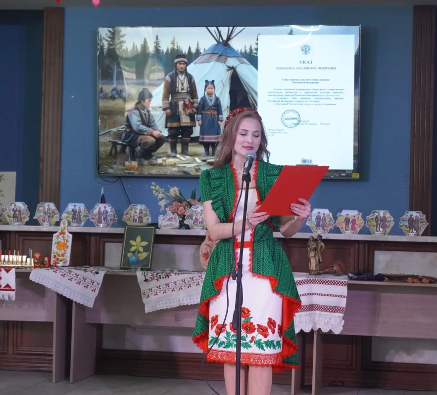 В Мелитополе прошла программа «Веночек дружбы», посвящённая Дню малочисленных коренных народов России В Мелитополе прошла программа «Веночек дружбы», посвящённая Дню малочисленных коренных народов России