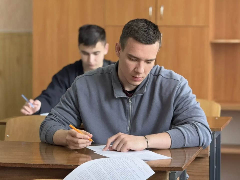 Мелитопольский многопрофильный колледж стал площадкой для проведения региональной олимпиады по истории Мелитопольский многопрофильный колледж стал площадкой для проведения региональной олимпиады по истории