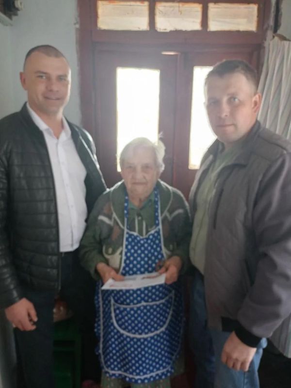 Представители Пензенской области встретились с ветеранами Токмакского муниципального округа Представители Пензенской области встретились с ветеранами Токмакского муниципального округа