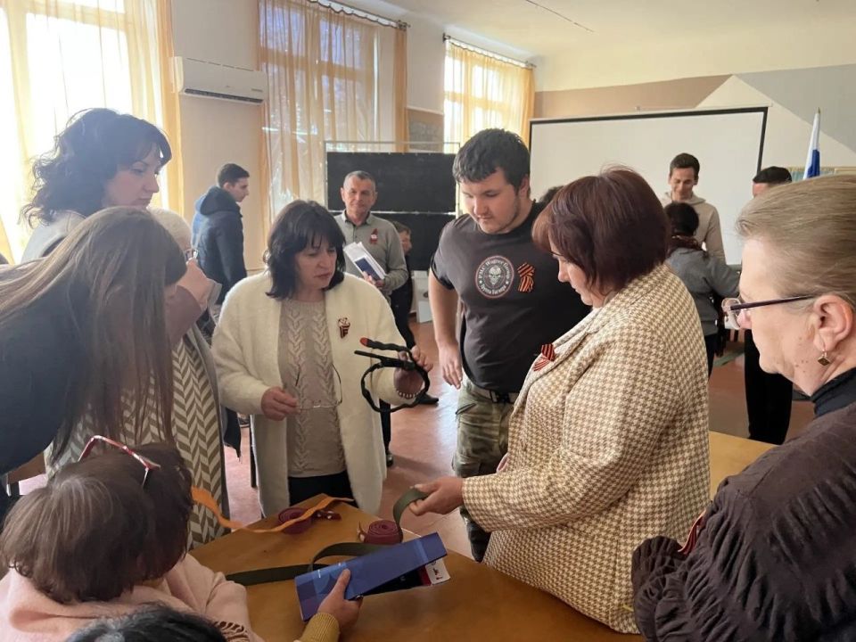 В Днепрорудненском индустриальном колледже прошло мероприятие оказание помощи при ранениях В Днепрорудненском индустриальном колледже прошло мероприятие оказание помощи при ранениях