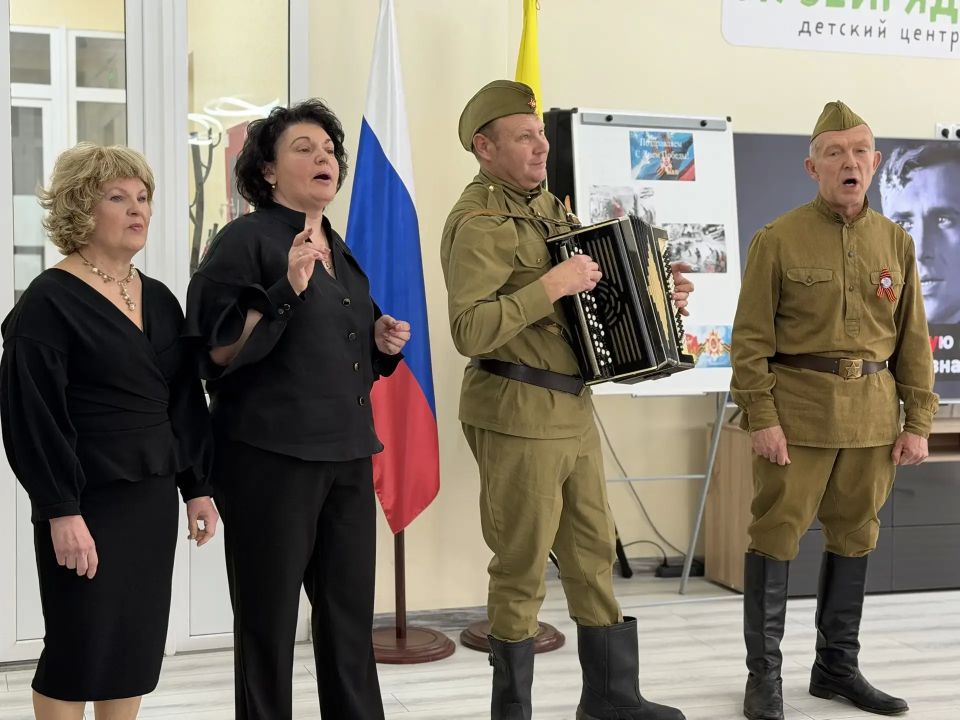 В Областном центре искусств и народного творчества Запорожской области прошло торжественное мероприятие, посвящённое приближающемуся Дню Победы В Областном центре искусств и народного творчества Запорожской области прошло торжественное мероприятие, посвящённое приближающемуся Дню Победы