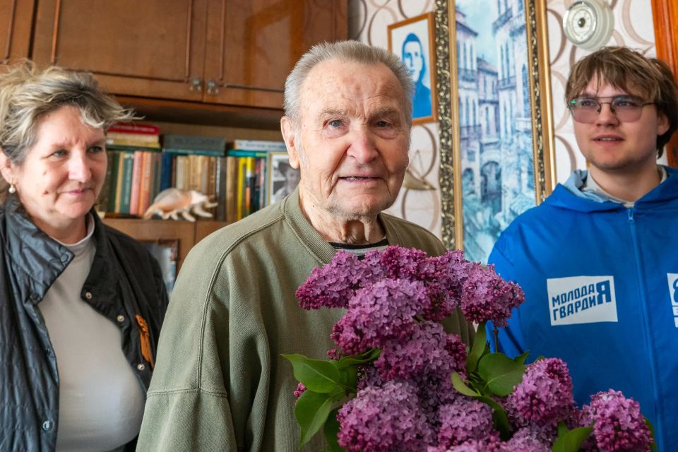 Есть встречи, после которых ещё долго не можешь переключиться на обычные рабочие дела Есть встречи, после которых ещё долго не можешь переключиться на обычные рабочие дела