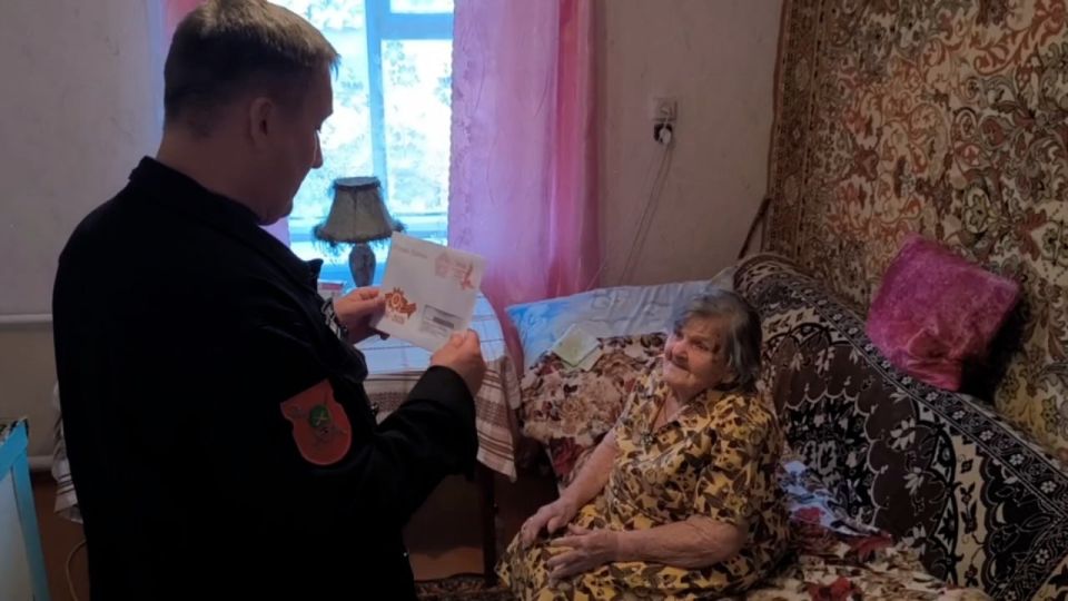 Александр Трудоношин: Горжусь тем, что застал это мужественное поколение! Великую Отечественную войну знаю не только из учебников истории, но и из рассказов очевидцев, участников и ветеранов Александр Трудоношин: Горжусь тем, что застал это мужественное поколение! Великую Отечественную войну знаю не только из учебников истории, но и из рассказов очевидцев, участников и ветеранов