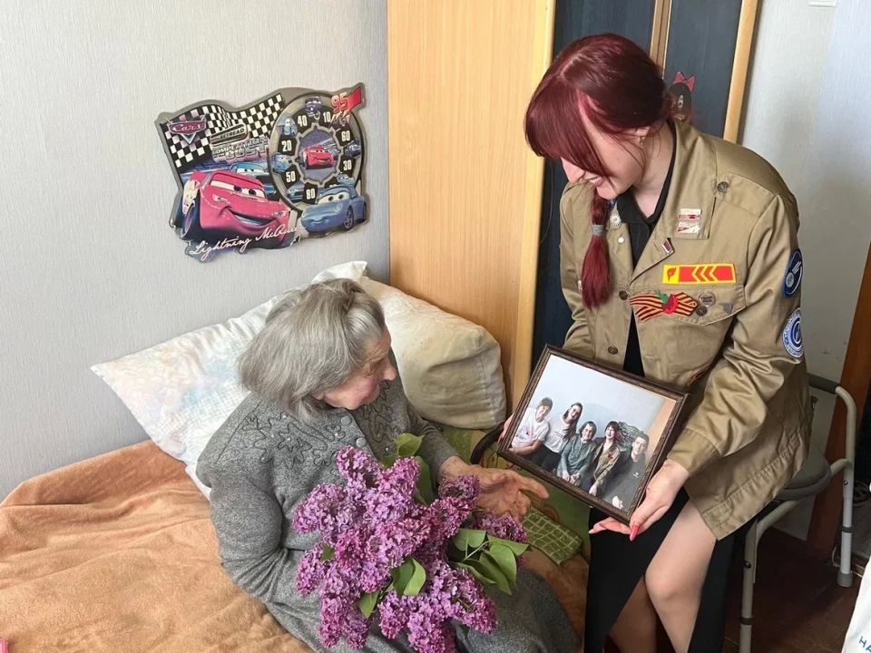 Живая связь поколений: в преддверии 9 Мая Живая связь поколений: в преддверии 9 Мая