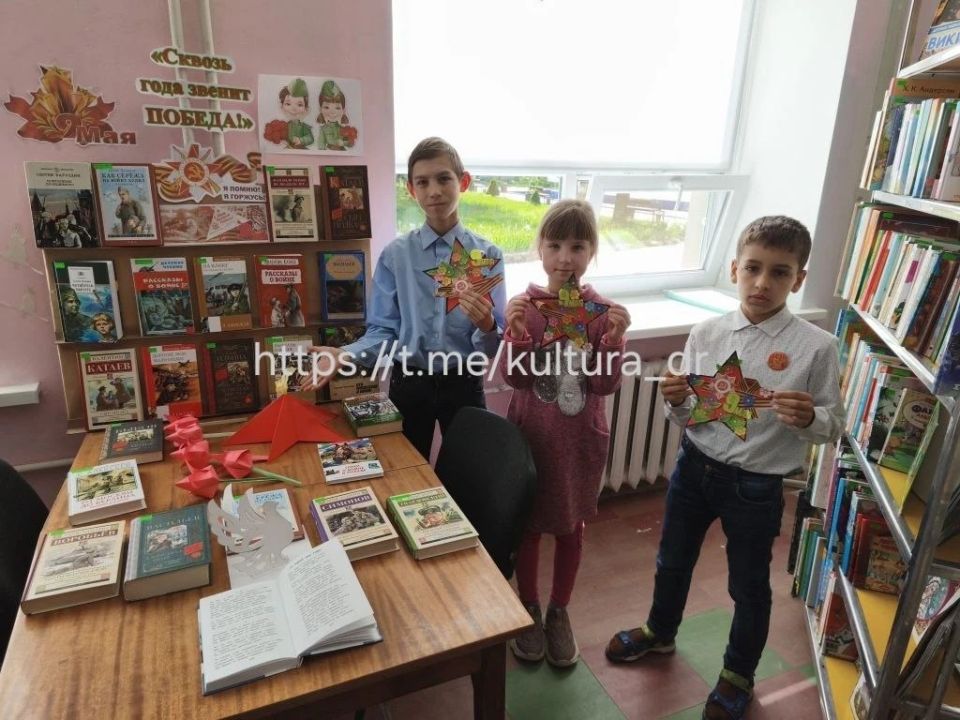 Сегодня в библиотеке ДК «Горняк» прошла XVII Международная патриотическая акция по поддержке детского чтения «Читаем детям о Великой Отечественной войне» Сегодня в библиотеке ДК «Горняк» прошла XVII Международная патриотическая акция по поддержке детского чтения «Читаем детям о Великой Отечественной войне»