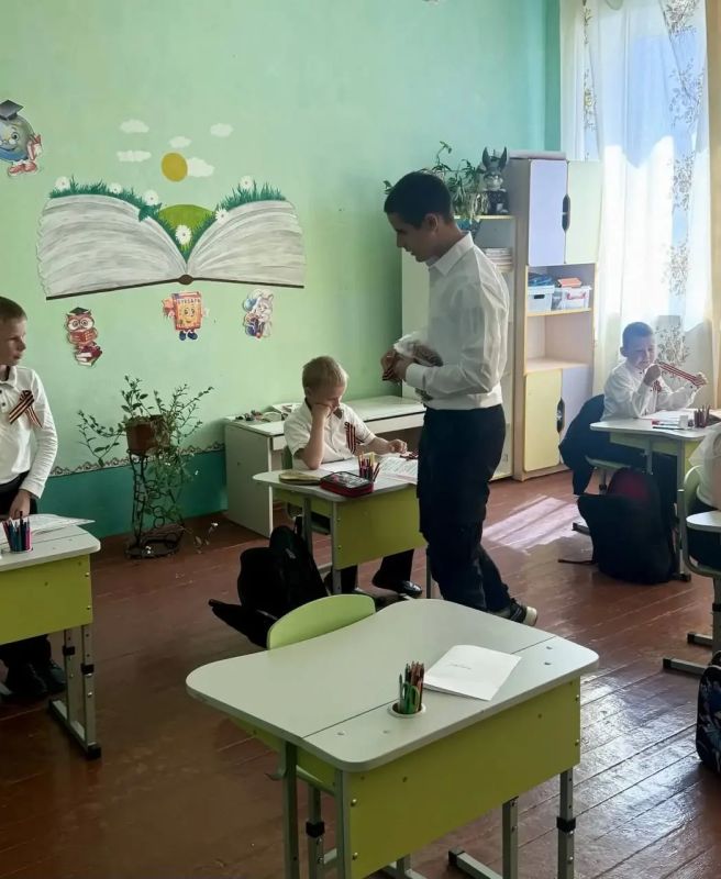 Патриотическая акция "Георгиевская ленточка" в честь Дня Победы Патриотическая акция "Георгиевская ленточка" в честь Дня Победы