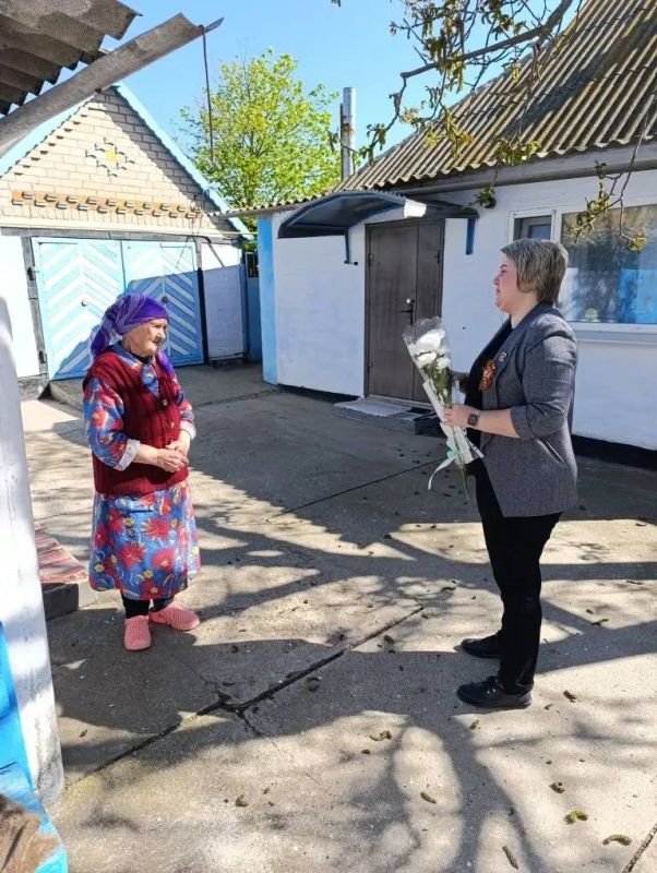 8 мая поздравительные письма от Президента Российской Федерации Владимира Путина в честь 81-й годовщины Победы в Великой Отечественной войне получили жители сел Приморского муниципального округа 8 мая поздравительные письма от Президента Российской Федерации Владимира Путина в честь 81-й годовщины Победы в Великой Отечественной войне получили жители сел Приморского муниципального округа