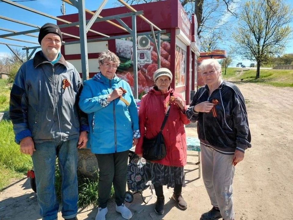 Патриотическая акция "Георгиевская ленточка" в честь Дня Победы Патриотическая акция "Георгиевская ленточка" в честь Дня Победы