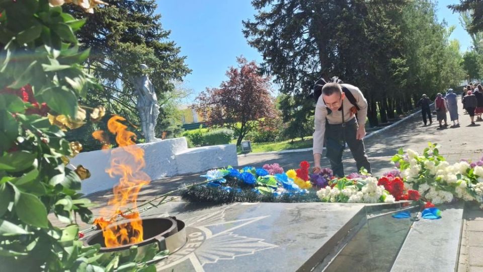 ристос оскресе!. 9 Сегодня, в храме св. ап. Петра и Павла г. Васильевка совершили молебен - ристос оскресе!. 9 Сегодня, в храме св. ап. Петра и Павла г. Васильевка совершили молебен -