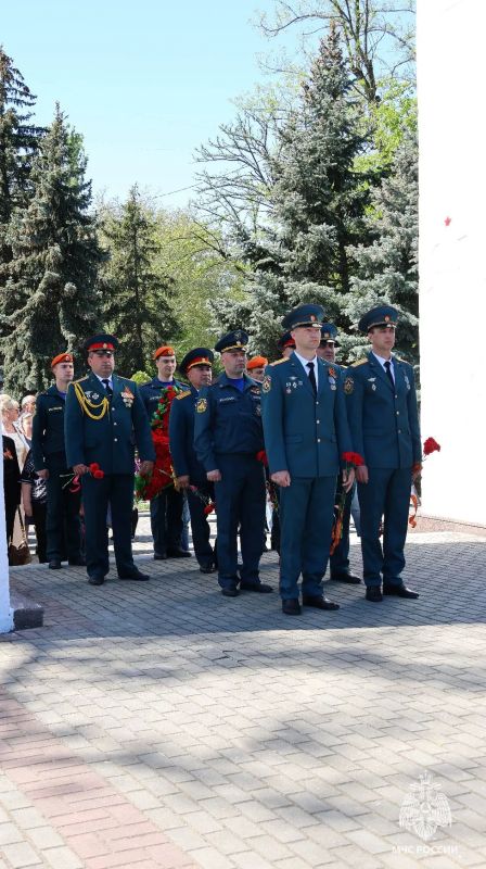 Память, объединяющая поколения Память, объединяющая поколения