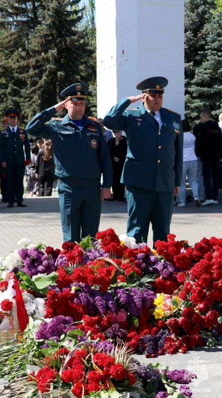 Память, объединяющая поколения Память, объединяющая поколения