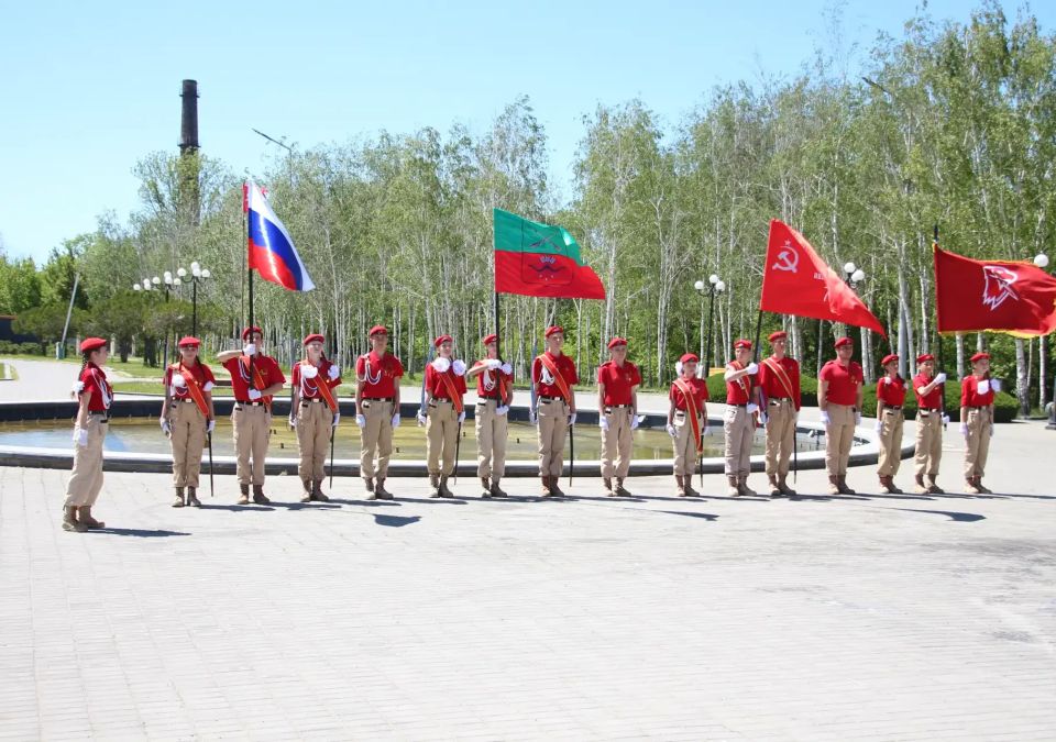 Праздничный парад и концерт прошли в Мелитополе Праздничный парад и концерт прошли в Мелитополе