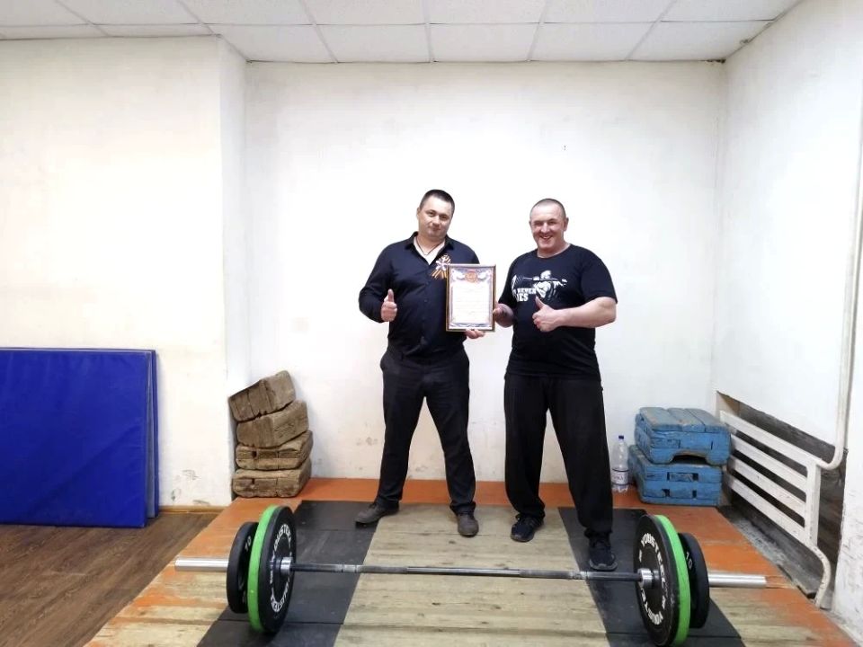Накануне Дня Победы Ярослав Нагорняк отмечен за вклад в развитие спорта и воспитание юных спортсменов Накануне Дня Победы Ярослав Нагорняк отмечен за вклад в развитие спорта и воспитание юных спортсменов
