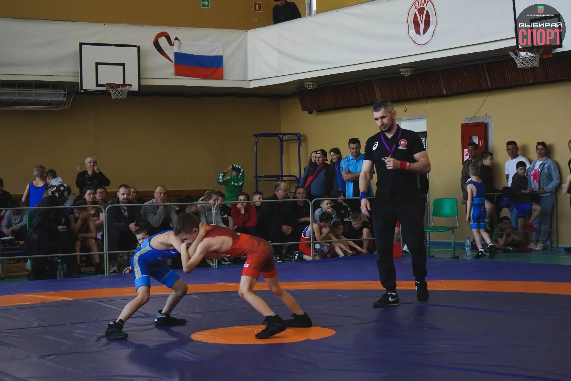 Кубок Победы по спортивной борьбе прошел в Спортивной школе имени Назарова Е.И. г.Бердянск Кубок Победы по спортивной борьбе прошел в Спортивной школе имени Назарова Е.И. г.Бердянск