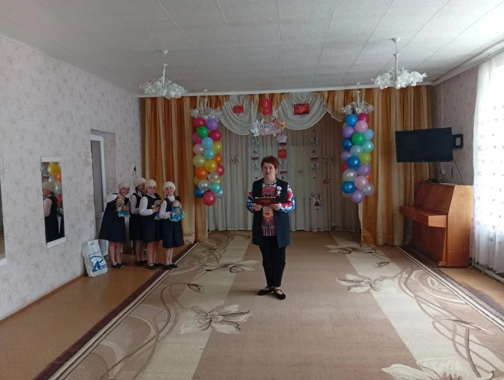 Концерт ко Дню Победы в детском садике «Колосок» Концерт ко Дню Победы в детском садике «Колосок»