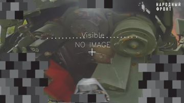 На Запорожском направлении ударами оптоволоконных FPV-дронов "КВН" уничтожена 155-мм колесная САУ "Богдана" ВСУ на шасси TATRA 815-7 8X8