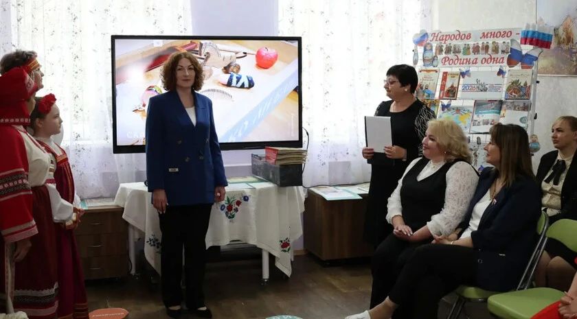 В Акимовской модельной библиотеке открыли лабораторию #ЗнайЧитай