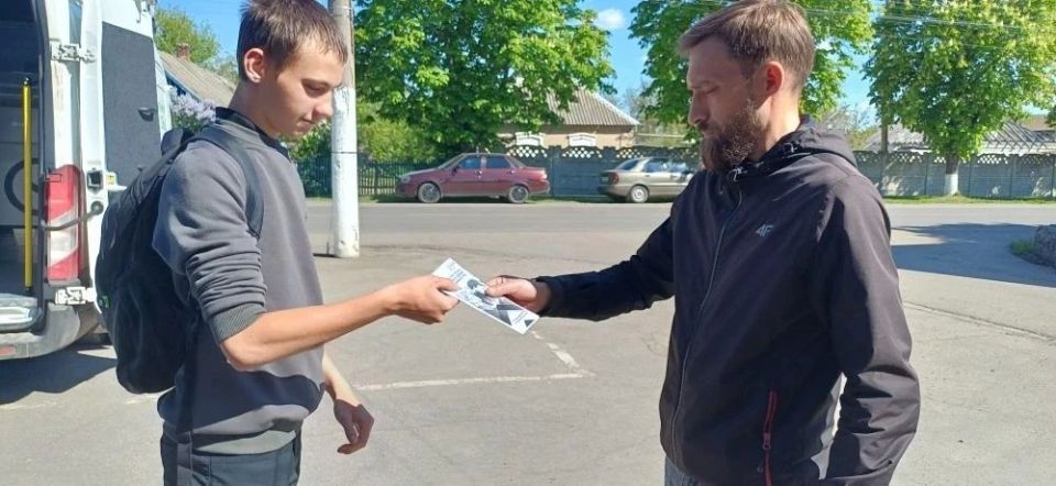 В ГБУ "Комплексный центр социального обслуживания населения" Министерства труда и социальной политики Запорожской области в отделении социальной помощи семьям с детьми пгт В ГБУ "Комплексный центр социального обслуживания населения" Министерства труда и социальной политики Запорожской области в отделении социальной помощи семьям с детьми пгт