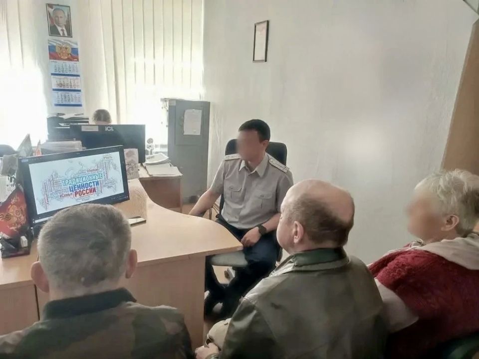 Сотрудники Розовского филиала УИИ провели для осужденных профилактическое мероприятие Сотрудники Розовского филиала УИИ провели для осужденных профилактическое мероприятие
