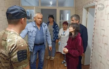 Куйбышевском округе депутат Единой России Сергей Суржа и военная комендатура района помогли вынужденным переселенцам из Гуляйполя