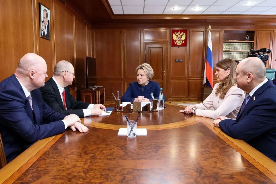 Председатель Совета Федерации РФ высоко оценила работу пензенцев в подшефных округах Запорожской области Председатель Совета Федерации РФ высоко оценила работу пензенцев в подшефных округах Запорожской области