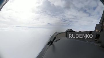Экипаж Су-35с ВКС России выполнил боевое дежурство в интересах группировки войск «Восток»