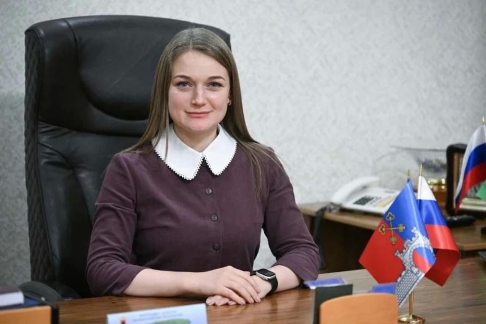Сегодня свой День рождения празднует Романиченко Наталья Александровна, глава Васильевского муниципального округа Запорожской области
