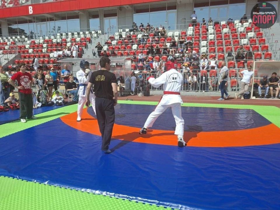 Сборная команда Запорожской области приняла участие в Открытом турнире по армейскому рукопашному бою Сборная команда Запорожской области приняла участие в Открытом турнире по армейскому рукопашному бою