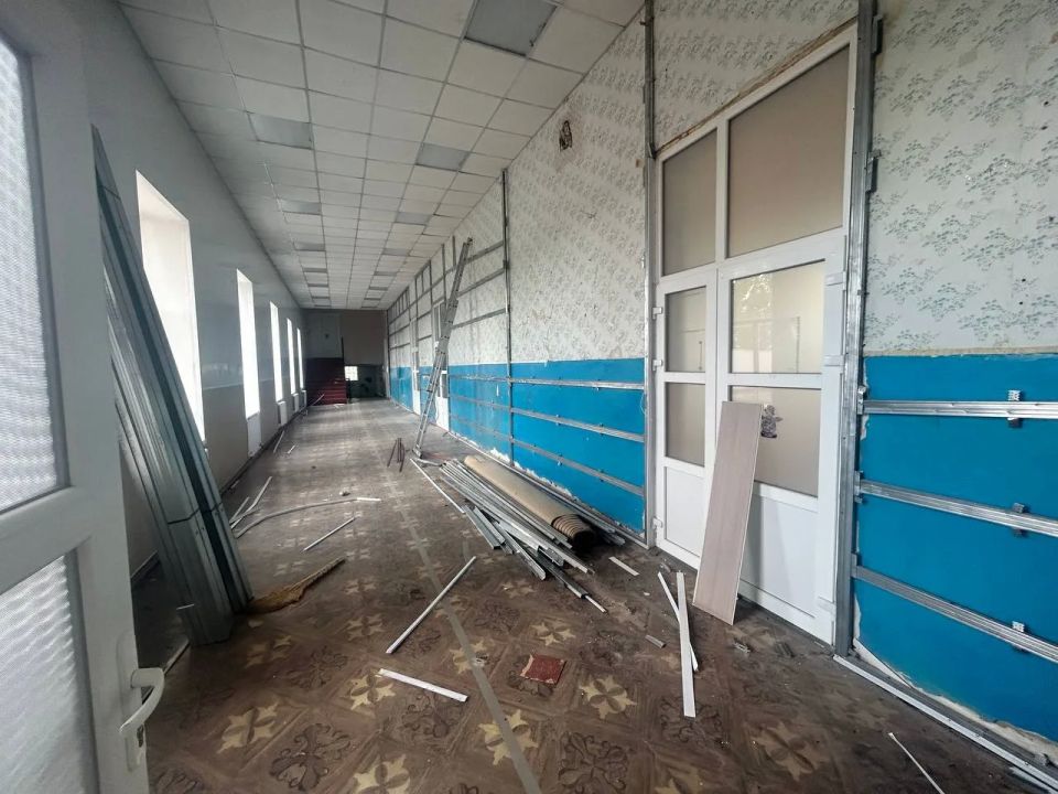 В Центре творчества "Сопки" в Приморске стартовал новый этап капитального ремонта, который уже третий год проводится в рамках соглашения о сотрудничестве между Приморским муниципальным округом и Мурманской областью В Центре творчества "Сопки" в Приморске стартовал новый этап капитального ремонта, который уже третий год проводится в рамках соглашения о сотрудничестве между Приморским муниципальным округом и Мурманской областью
