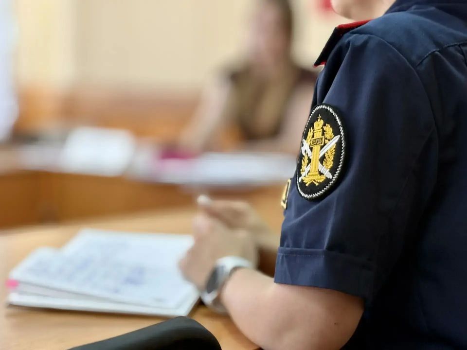 В Бердянске обсудили вопросы защиты несовершеннолетних и организации подростковой занятости в летний период В Бердянске обсудили вопросы защиты несовершеннолетних и организации подростковой занятости в летний период