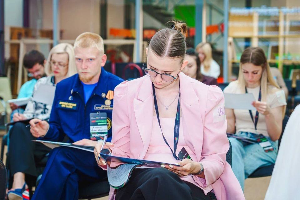 В Запорожской области подвели итоги Конкурса профессионального мастерства в сфере молодежной политики В Запорожской области подвели итоги Конкурса профессионального мастерства в сфере молодежной политики