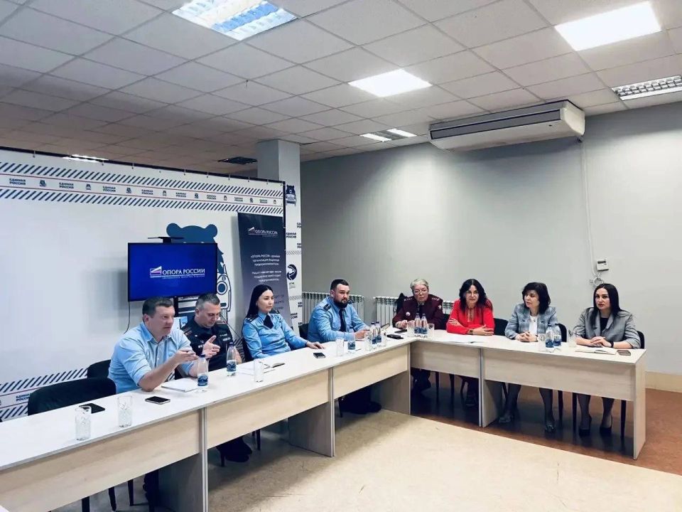 В День предпринимателя в Запорожской области прошло мероприятие по безопасному ведению бизнеса В День предпринимателя в Запорожской области прошло мероприятие по безопасному ведению бизнеса