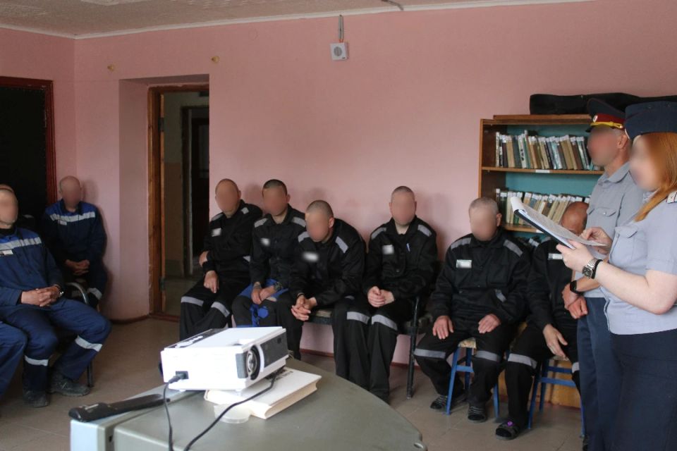 В КП-3 УФСИН России по Запорожской области прошли антинаркотические мероприятия В КП-3 УФСИН России по Запорожской области прошли антинаркотические мероприятия