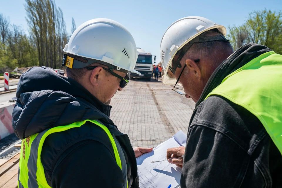 С 2022 года в воссоединенных регионах восстановили более 120 искусственных сооружений