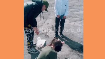 Ко Дню защиты детей Златопольский СК подготовил для вас видео-ролик "Подарок для главных людей на свете"!