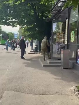 ����� ������ ������, ���������� ������������ �� �����