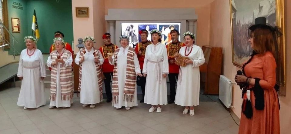 «Мастерство портного и талант художника»: новая выставка в художественном музее им. И.И. Бродского «Мастерство портного и талант художника»: новая выставка в художественном музее им. И.И. Бродского