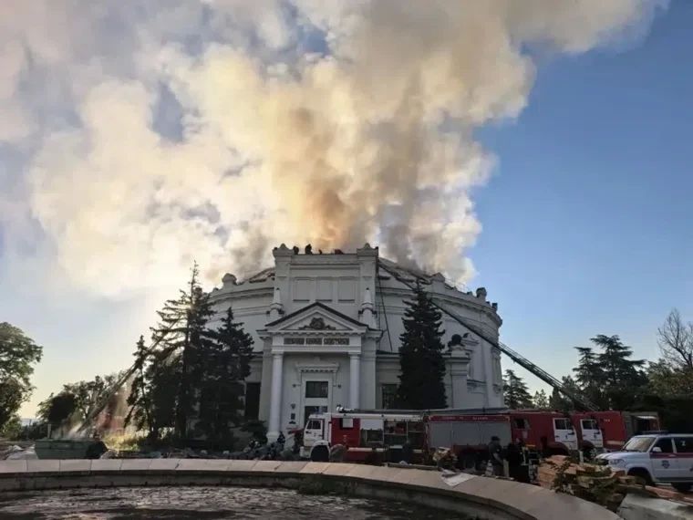 Укронацисты, в угоду своим западным хозяевам, нанесли подлый удар по одному из главных символов нашего Отечества – панораме «Оборона Севастополя 1854–1855 гг.»