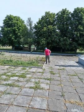Наводим красоту в селе Новотроицкое