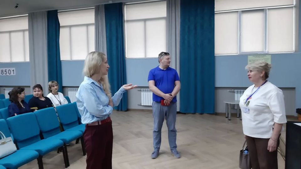 Юлия Сажаева: Порядок и поддержка: как сдают ЕГЭ в СОШ №15 им. графа Е.Ф. Комаровского Юлия Сажаева: Порядок и поддержка: как сдают ЕГЭ в СОШ №15 им. графа Е.Ф. Комаровского